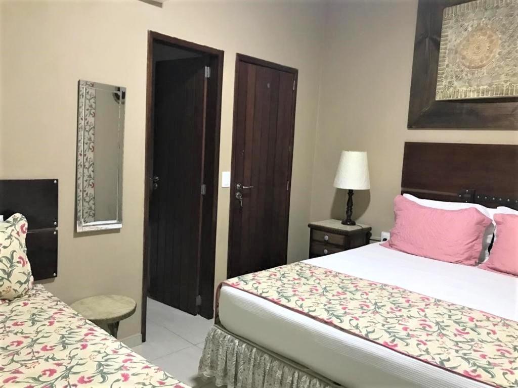 Suites Bouganville Порту-де-Галиньяш Экстерьер фото